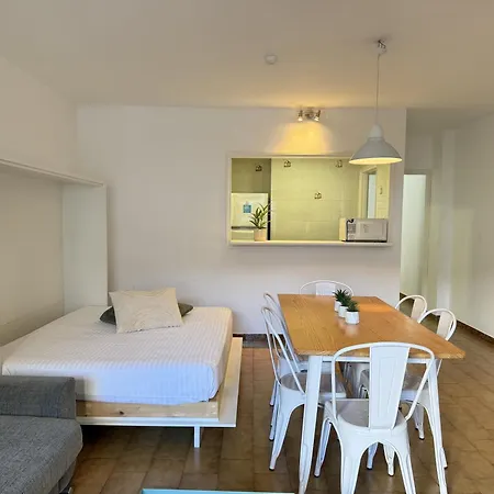 Agi Sant Jordi Appartement *